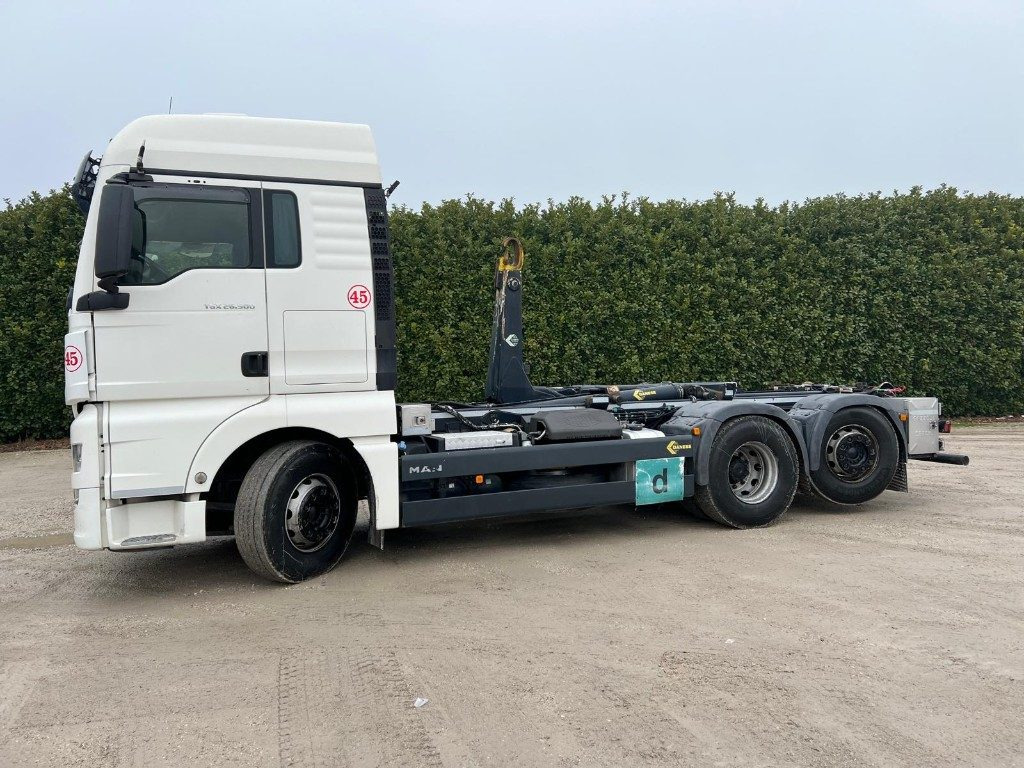 MAN TGX 26.500 USATO SCARRABILE 6X2 - شاحنة ذات الخطاف: صور 2 MAN TGX 26.500 USATO SCARRABILE 6X2 - شاحنة ذات الخطاف: صور 2