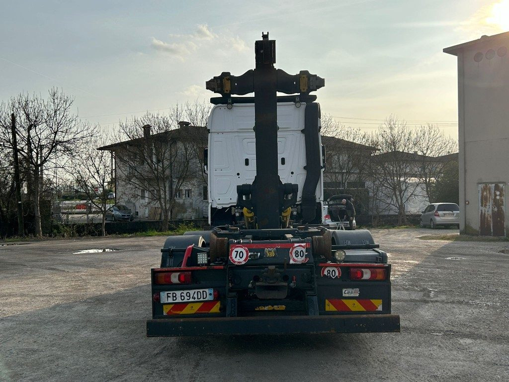 MERCEDES ACTROS 25.51 SCARRABILE - شاحنة ذات الخطاف: صور 3 MERCEDES ACTROS 25.51 SCARRABILE - شاحنة ذات الخطاف: صور 3