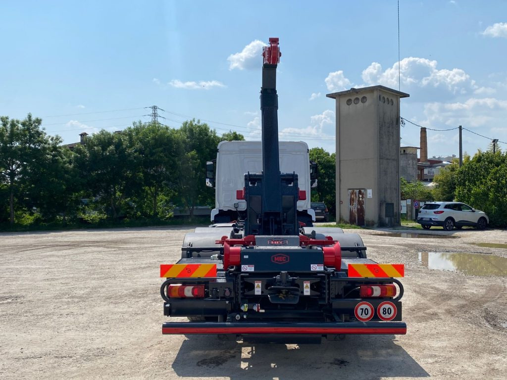 MERCEDES-BENZ ANTOS 25.43 SCARRABILE FULL PNEUMATICO 3 - شاحنة ذات الخطاف: صور 5 MERCEDES-BENZ ANTOS 25.43 SCARRABILE FULL PNEUMATICO 3 - شاحنة ذات الخطاف: صور 5