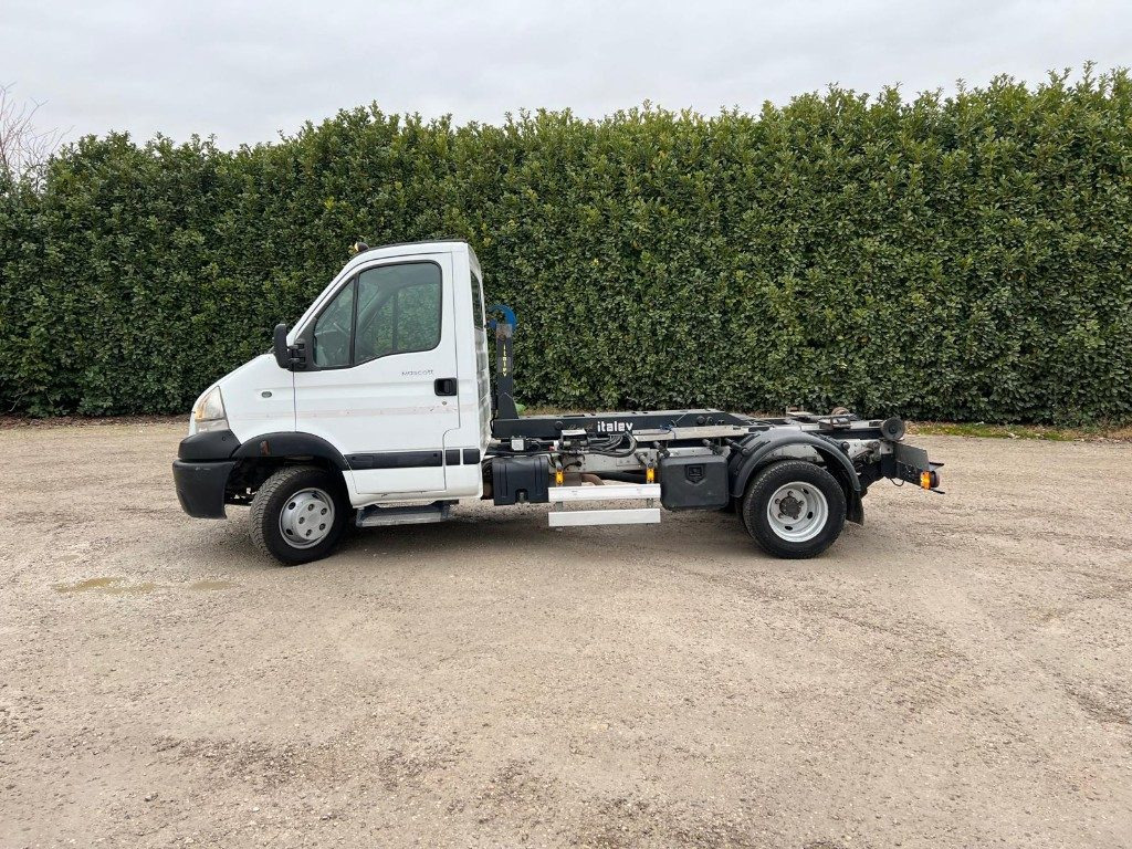 RENAULT MASCOTT SCARRABILE - شاحنة ذات الخطاف: صور 1 RENAULT MASCOTT SCARRABILE - شاحنة ذات الخطاف: صور 1