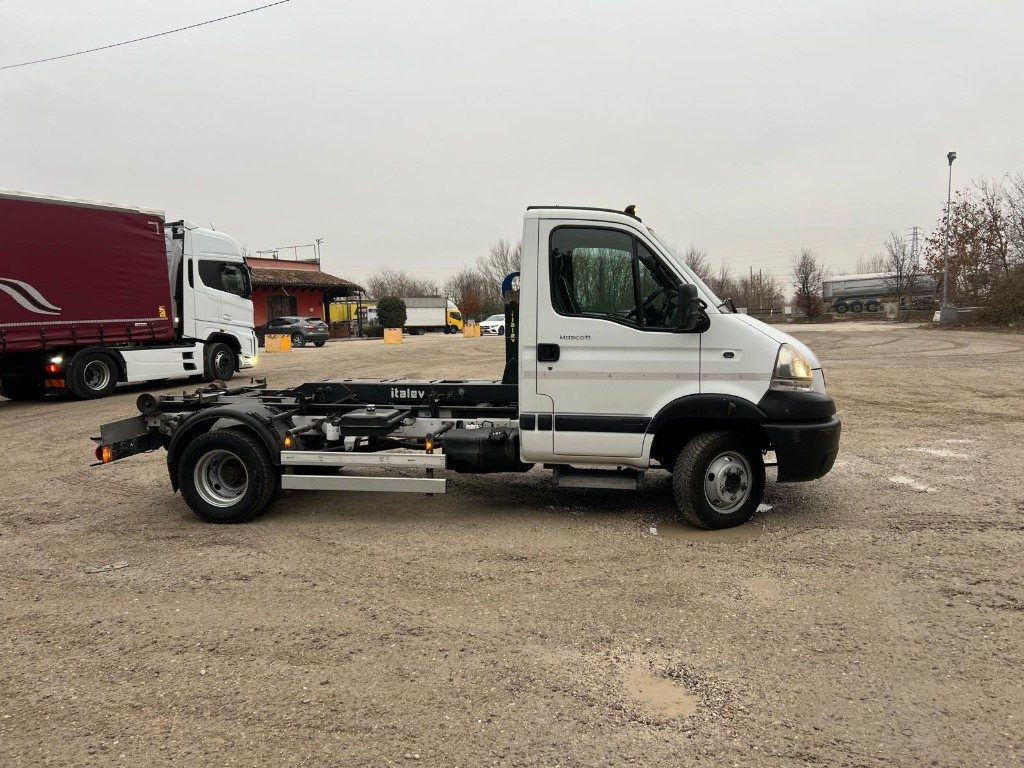 RENAULT MASCOTT SCARRABILE - شاحنة ذات الخطاف: صور 5 RENAULT MASCOTT SCARRABILE - شاحنة ذات الخطاف: صور 5