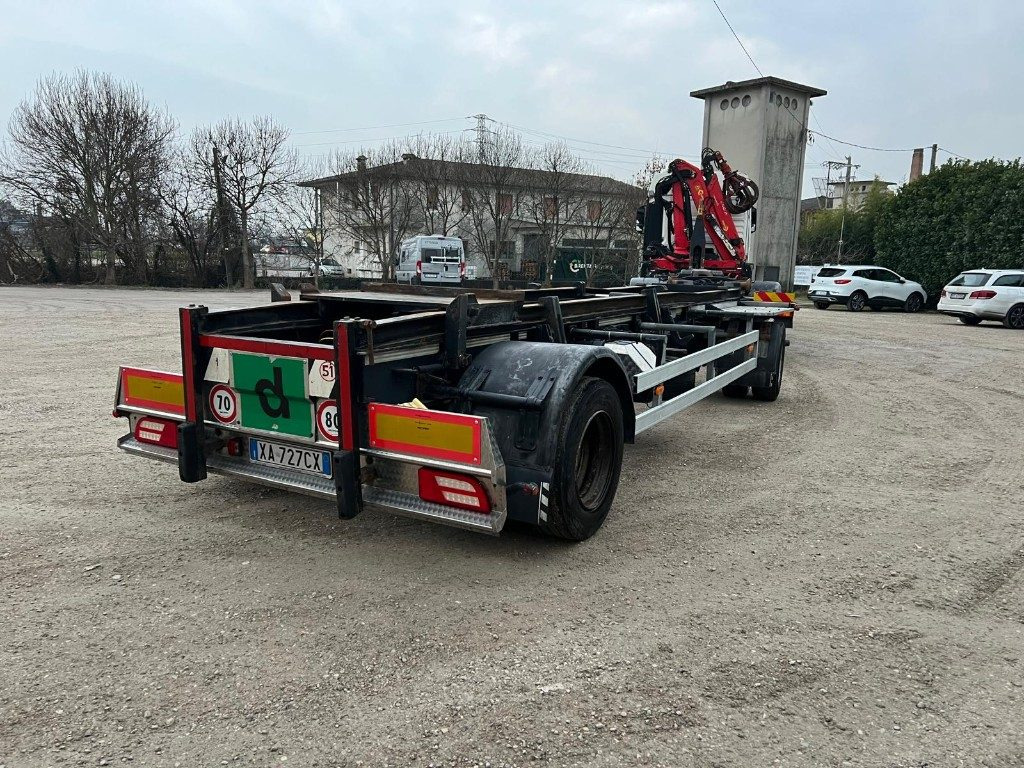 ZORZI RIMORCHIO SCARRABILE ZORZI 20R070 PNEUMATICO - مقطورة هوك ليفت/ لود لوجر: صور 3 ZORZI RIMORCHIO SCARRABILE ZORZI 20R070 PNEUMATICO - مقطورة هوك ليفت/ لود لوجر: صور 3