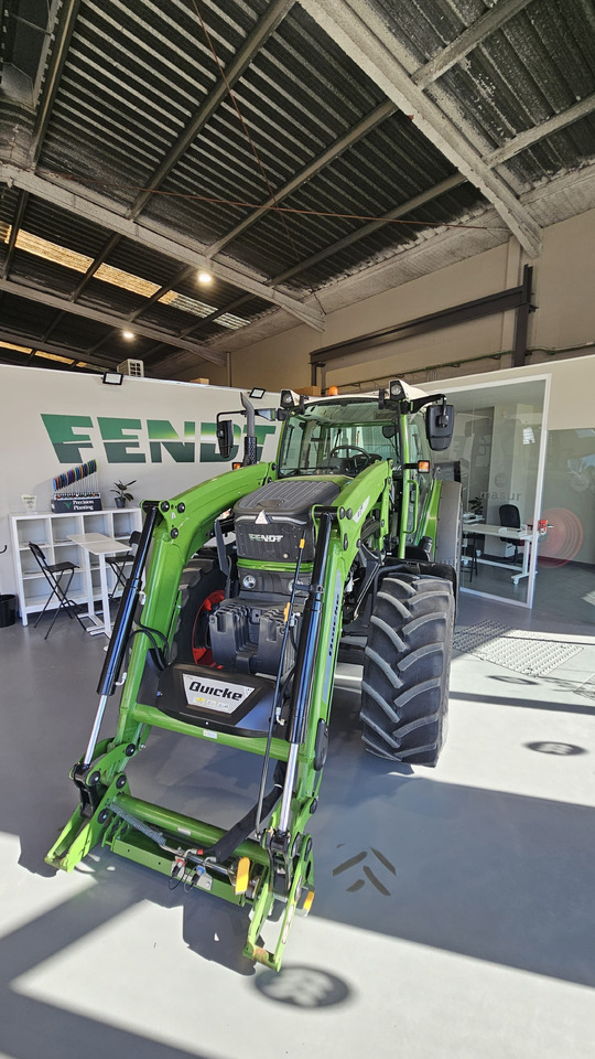 FENDT 211S VARIO - جرار: صور 4 FENDT 211S VARIO - جرار: صور 4