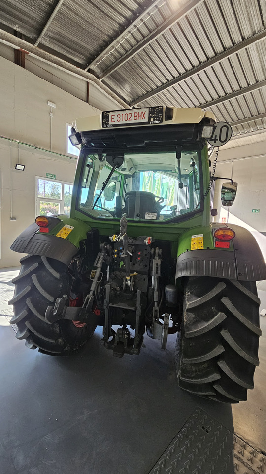 FENDT 211S VARIO - جرار: صور 2 FENDT 211S VARIO - جرار: صور 2