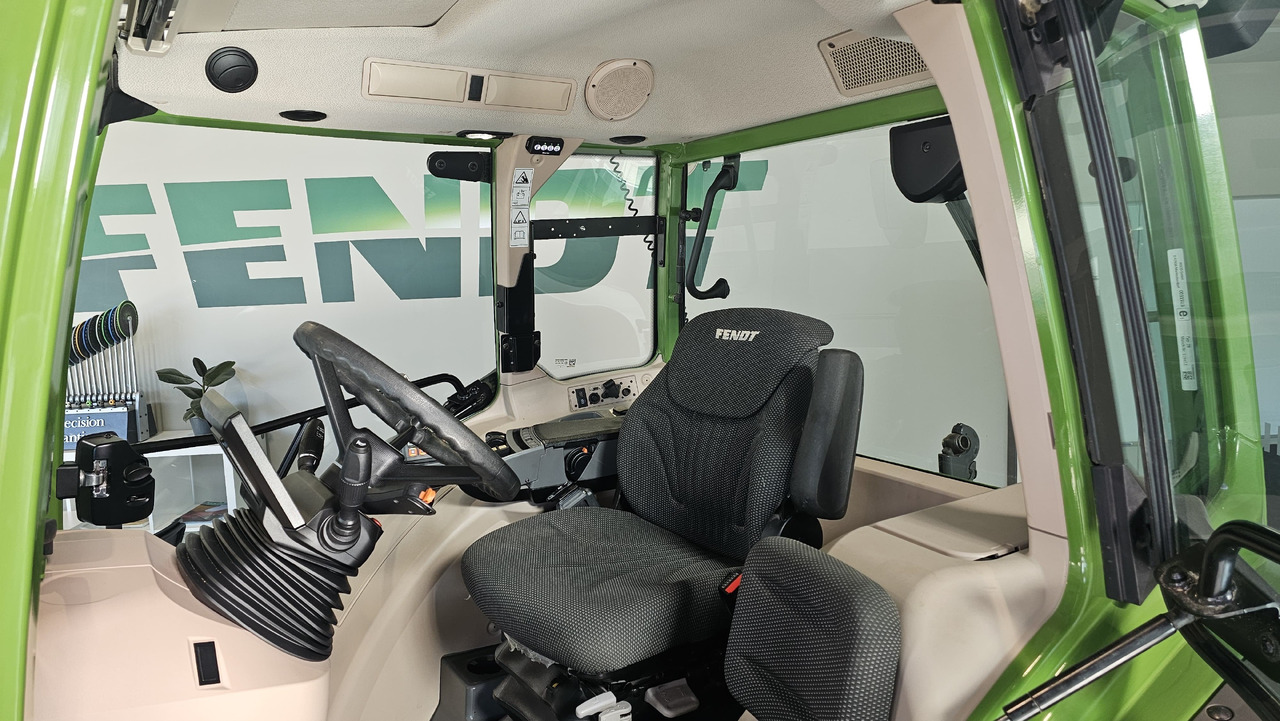 FENDT 211S VARIO - جرار: صور 5 FENDT 211S VARIO - جرار: صور 5