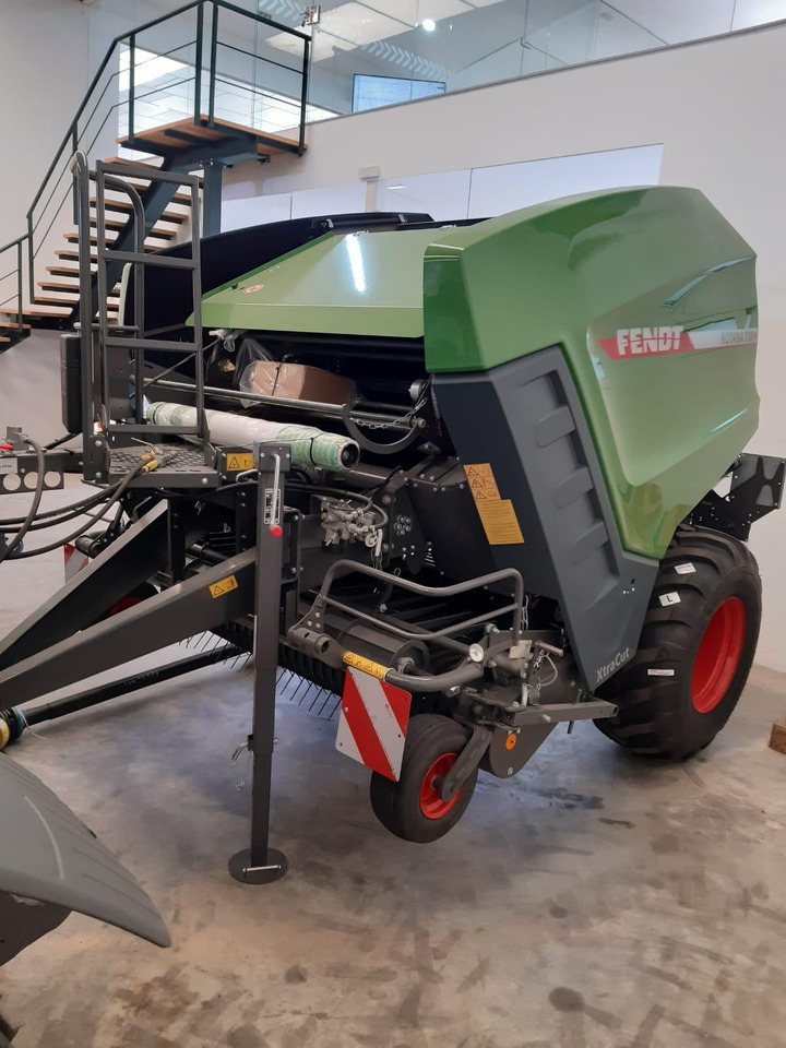 Fendt Rotana 130 F - معدات القش: صور 4 Fendt Rotana 130 F - معدات القش: صور 4