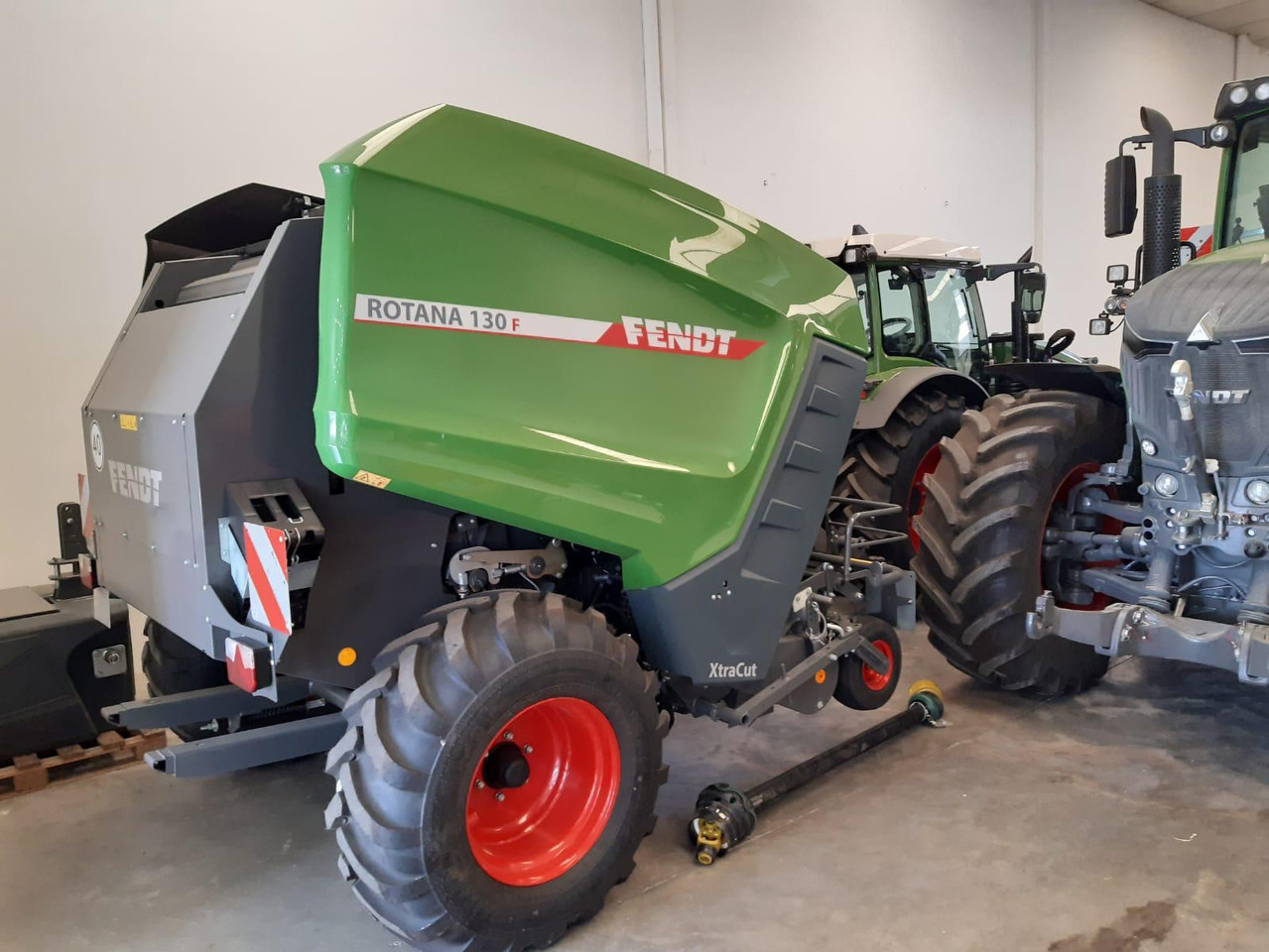 Fendt Rotana 130 F - معدات القش: صور 2 Fendt Rotana 130 F - معدات القش: صور 2