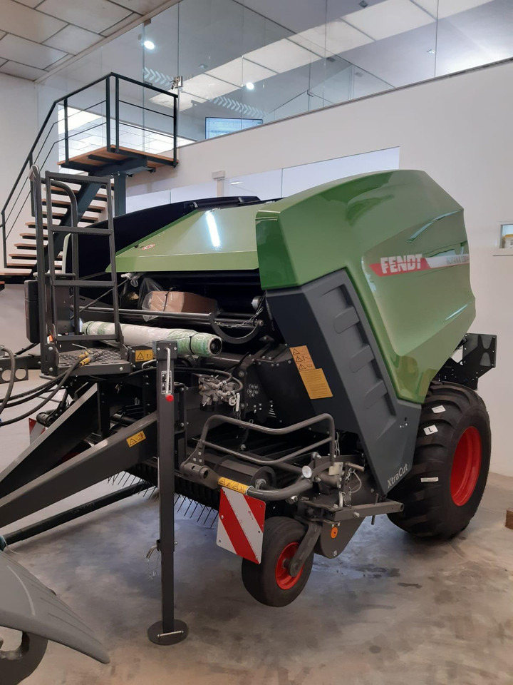 Fendt Rotana 130 F - معدات القش: صور 3 Fendt Rotana 130 F - معدات القش: صور 3