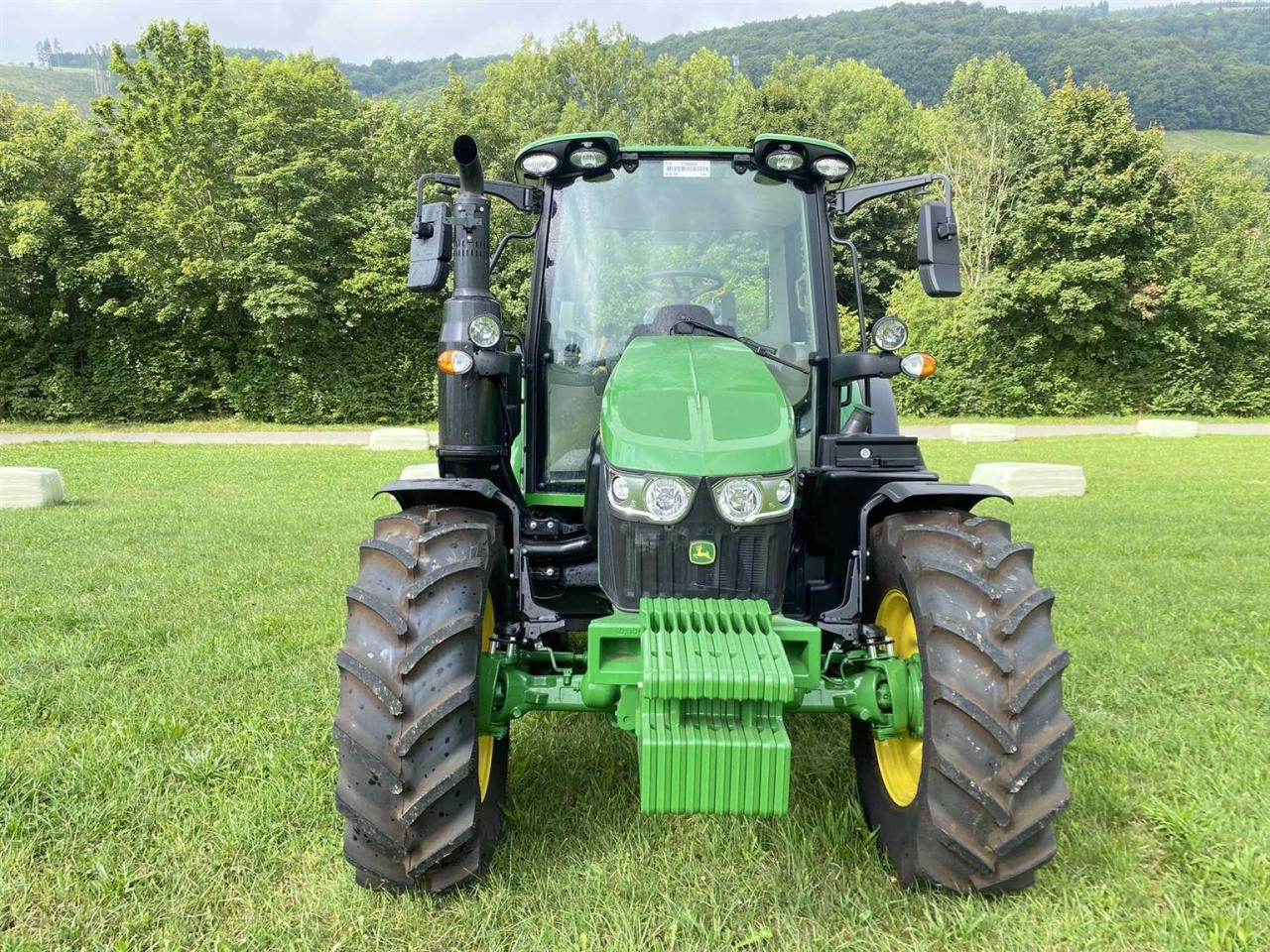 John Deere 6100 M AutoQuadEco - جرار: صور 2 John Deere 6100 M AutoQuadEco - جرار: صور 2