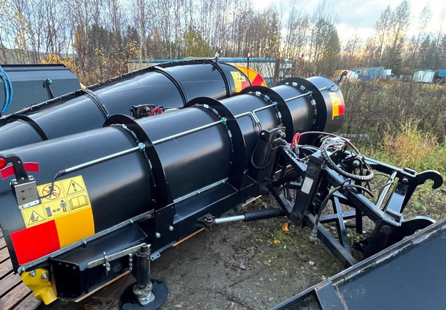 Arctic MachineAM4000HPD - كاسحة ثلوج: صور 1 Arctic MachineAM4000HPD - كاسحة ثلوج: صور 1