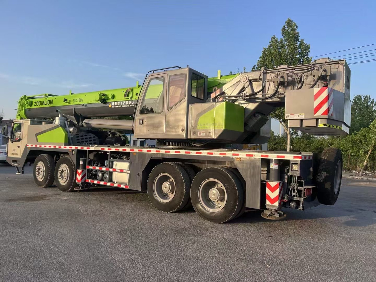 ZOOMLION ZTC700V 70 ton 80 ton ztc800v ztc1000v truck crane - موبايل كرين: صور 4 ZOOMLION ZTC700V 70 ton 80 ton ztc800v ztc1000v truck crane - موبايل كرين: صور 4