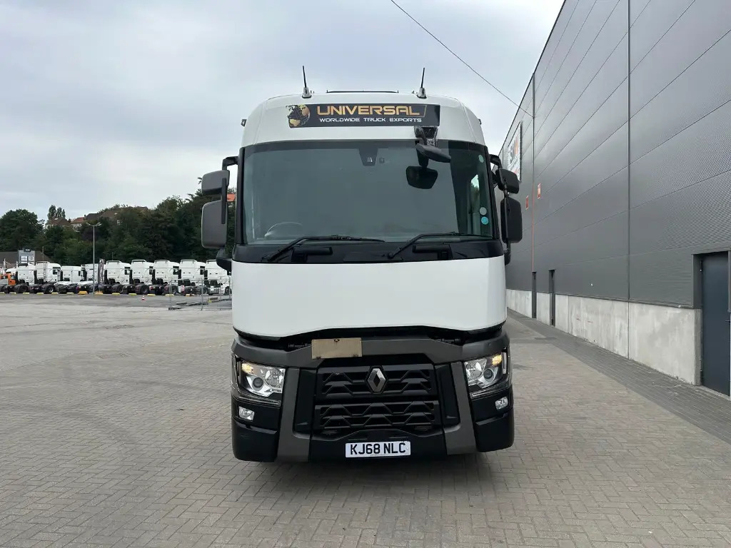 Renault T 480 (NLC) - شاحنة جرار: صور 3 Renault T 480 (NLC) - شاحنة جرار: صور 3