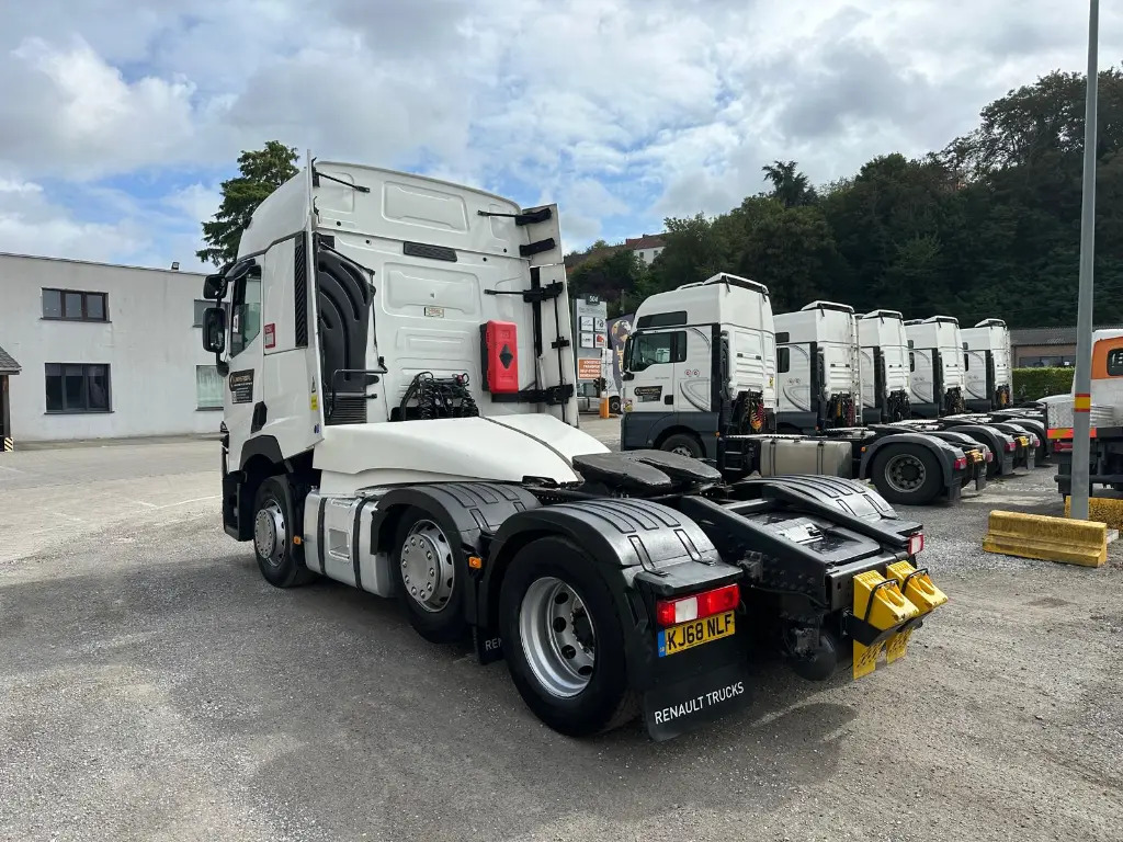 Renault T 480 (NLF) - شاحنة جرار: صور 4 Renault T 480 (NLF) - شاحنة جرار: صور 4