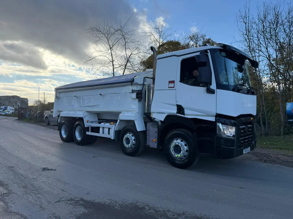 Renault Tipper C 380 (BJO) - قلابات: صور 4 Renault Tipper C 380 (BJO) - قلابات: صور 4