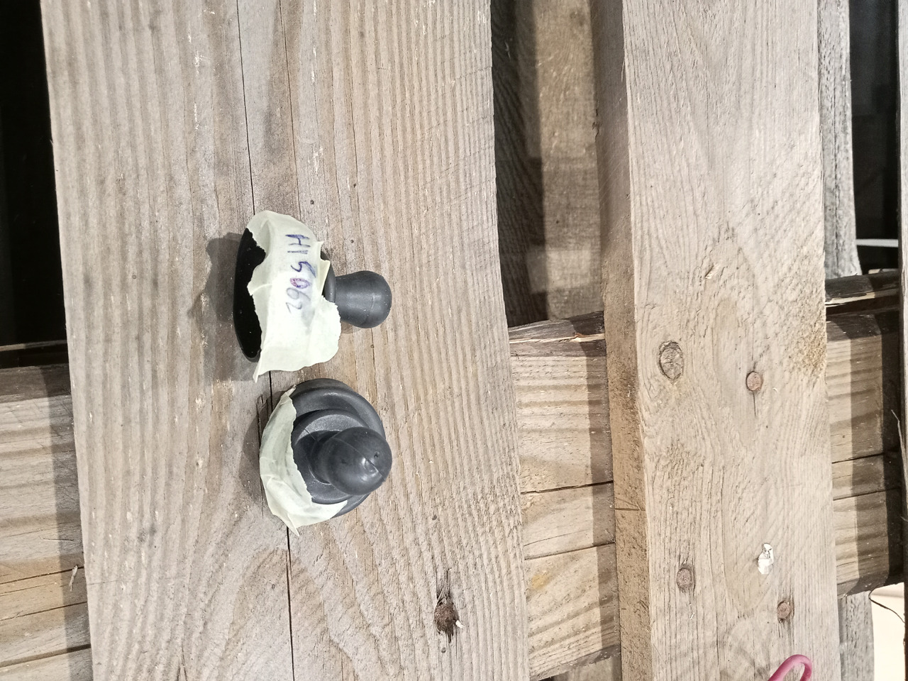 Trouillet CAOUTCHOUC MANIPULATEUR - مرحل: صور 1 Trouillet CAOUTCHOUC MANIPULATEUR - مرحل: صور 1