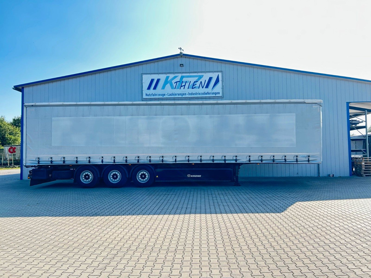 Krone SDP27 | Liftachse, Palettenkasten, Iceprotect - الخيمة نصف مقطورة: صور 1 Krone SDP27 | Liftachse, Palettenkasten, Iceprotect - الخيمة نصف مقطورة: صور 1