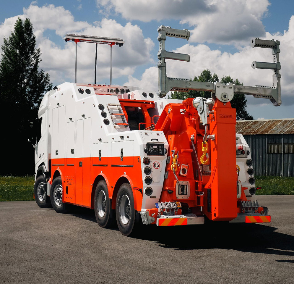 DAF XF 530 NEW T-REX DAF white - سيارة السحب للتصليح: صور 4 DAF XF 530 NEW T-REX DAF white - سيارة السحب للتصليح: صور 4