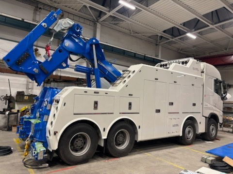 Volvo FH NEW ER4120 4 winches Volvo FH 540 8x4 WB5,6 - سيارة السحب للتصليح: صور 5 Volvo FH NEW ER4120 4 winches Volvo FH 540 8x4 WB5,6 - سيارة السحب للتصليح: صور 5
