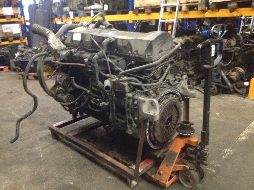 Renault DXI 13 460   Renault MAGNUM DXI 13 - المحرك - شاحنة: صور 3 Renault DXI 13 460   Renault MAGNUM DXI 13 - المحرك - شاحنة: صور 3