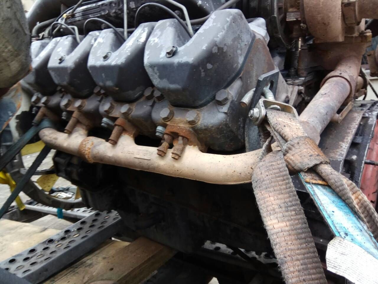Scania DSC1413 Scania 144 V8 530 E2 - المحرك - شاحنة: صور 4 Scania DSC1413 Scania 144 V8 530 E2 - المحرك - شاحنة: صور 4