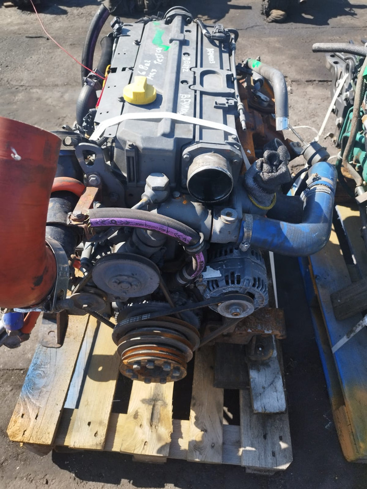 Deutz BF4M1013 Deutz - المحرك - شاحنة: صور 3 Deutz BF4M1013 Deutz - المحرك - شاحنة: صور 3