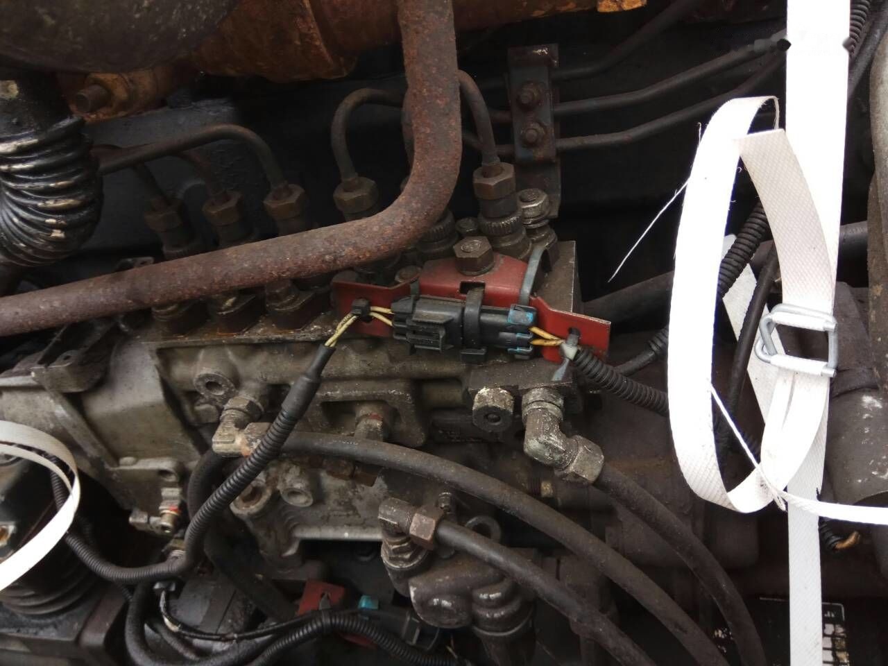 Renault MACK 430 Renault MAGNUM - المحرك - شاحنة: صور 3 Renault MACK 430 Renault MAGNUM - المحرك - شاحنة: صور 3