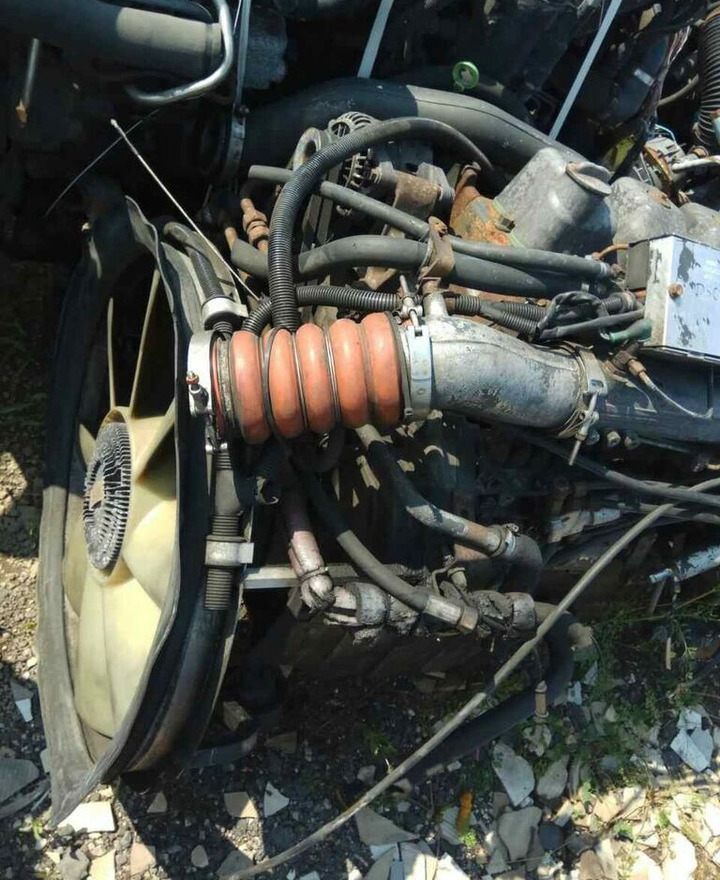 Scania DSC912 260 E2 Scania P94 - المحرك - شاحنة: صور 4 Scania DSC912 260 E2 Scania P94 - المحرك - شاحنة: صور 4