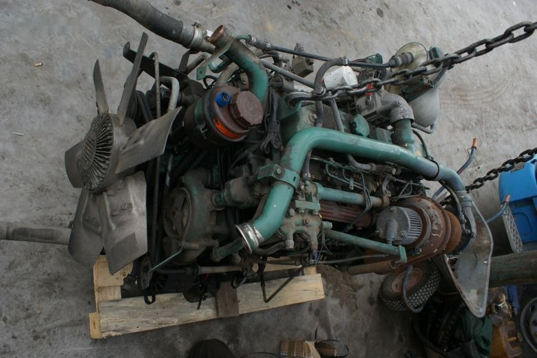 Volvo TD 73 ES Volvo FL 7 - المحرك - شاحنة: صور 1 Volvo TD 73 ES Volvo FL 7 - المحرك - شاحنة: صور 1