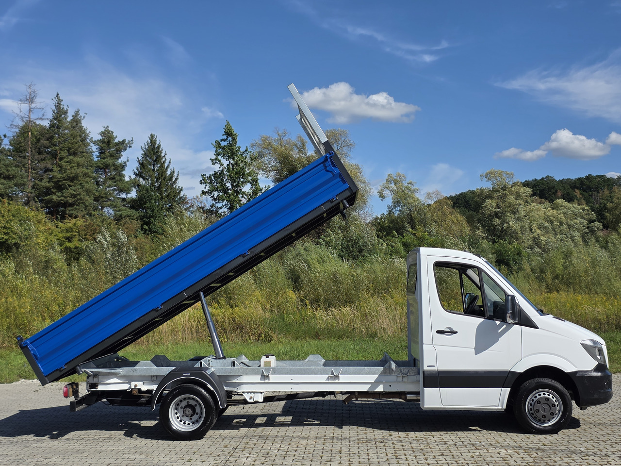 MERCEDES-BENZ Sprinter 419 CDI Wywrotka 4.50 M ! Kiper 3-Stronny ! Klima ! 3.0 CDI * 190 Km ! - قلاب صغير: صور 3 MERCEDES-BENZ Sprinter 419 CDI Wywrotka 4.50 M ! Kiper 3-Stronny ! Klima ! 3.0 CDI * 190 Km ! - قلاب صغير: صور 3