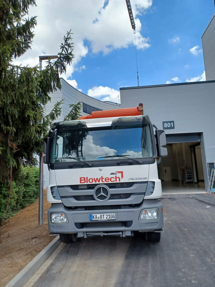 MERCEDES-BENZ Naaktgeboren Vacu-Press 8000 High-Lift V2A less km+hours! - فراغ شاحنة: صور 5 MERCEDES-BENZ Naaktgeboren Vacu-Press 8000 High-Lift V2A less km+hours! - فراغ شاحنة: صور 5