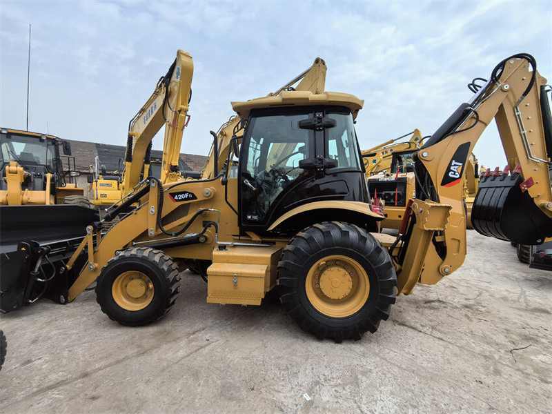 Caterpillar 420F2 420F 420 430F - حفار متعدد الاستخدام: صور 4 Caterpillar 420F2 420F 420 430F - حفار متعدد الاستخدام: صور 4