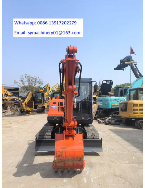 Doosan DX60 - حفارة مصغرة: صور 2 Doosan DX60 - حفارة مصغرة: صور 2