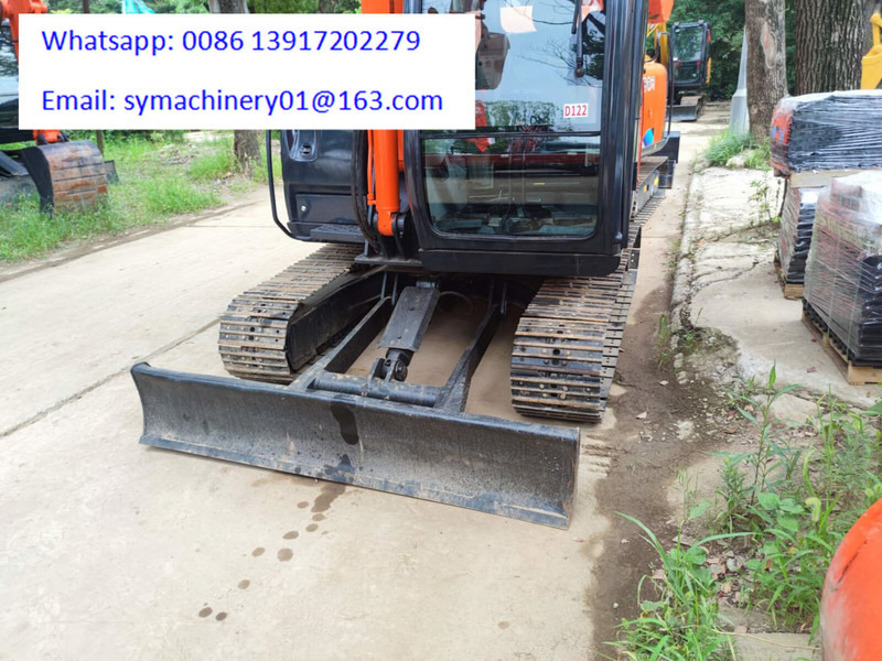 Hitachi ZX60 - حفارة مصغرة: صور 5 Hitachi ZX60 - حفارة مصغرة: صور 5