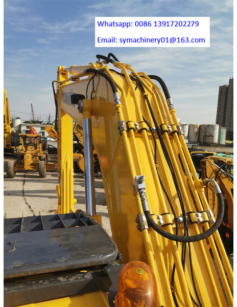 Komatsu PC220-8N1 - حفارات زحافة: صور 4 Komatsu PC220-8N1 - حفارات زحافة: صور 4