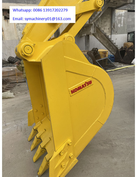 Komatsu PC220-8N1 - حفارات زحافة: صور 2 Komatsu PC220-8N1 - حفارات زحافة: صور 2