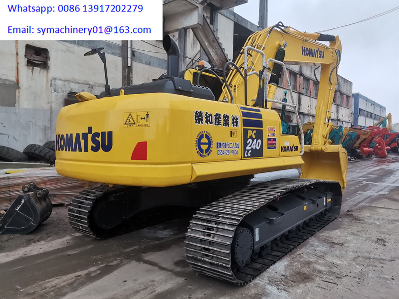 Komatsu PC240-8 - حفارات زحافة: صور 1 Komatsu PC240-8 - حفارات زحافة: صور 1