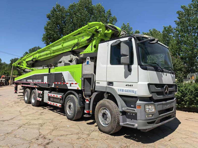 Mercedes-Benz Actros - مضخة خرسانة: صور 1 Mercedes-Benz Actros - مضخة خرسانة: صور 1