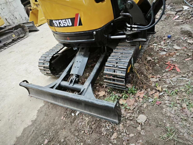 Sany SY35U - حفارة مصغرة: صور 5 Sany SY35U - حفارة مصغرة: صور 5