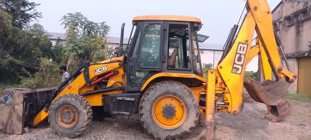 JCB 3DX backhoe loader - حفار متعدد الاستخدام: صور 2 JCB 3DX backhoe loader - حفار متعدد الاستخدام: صور 2