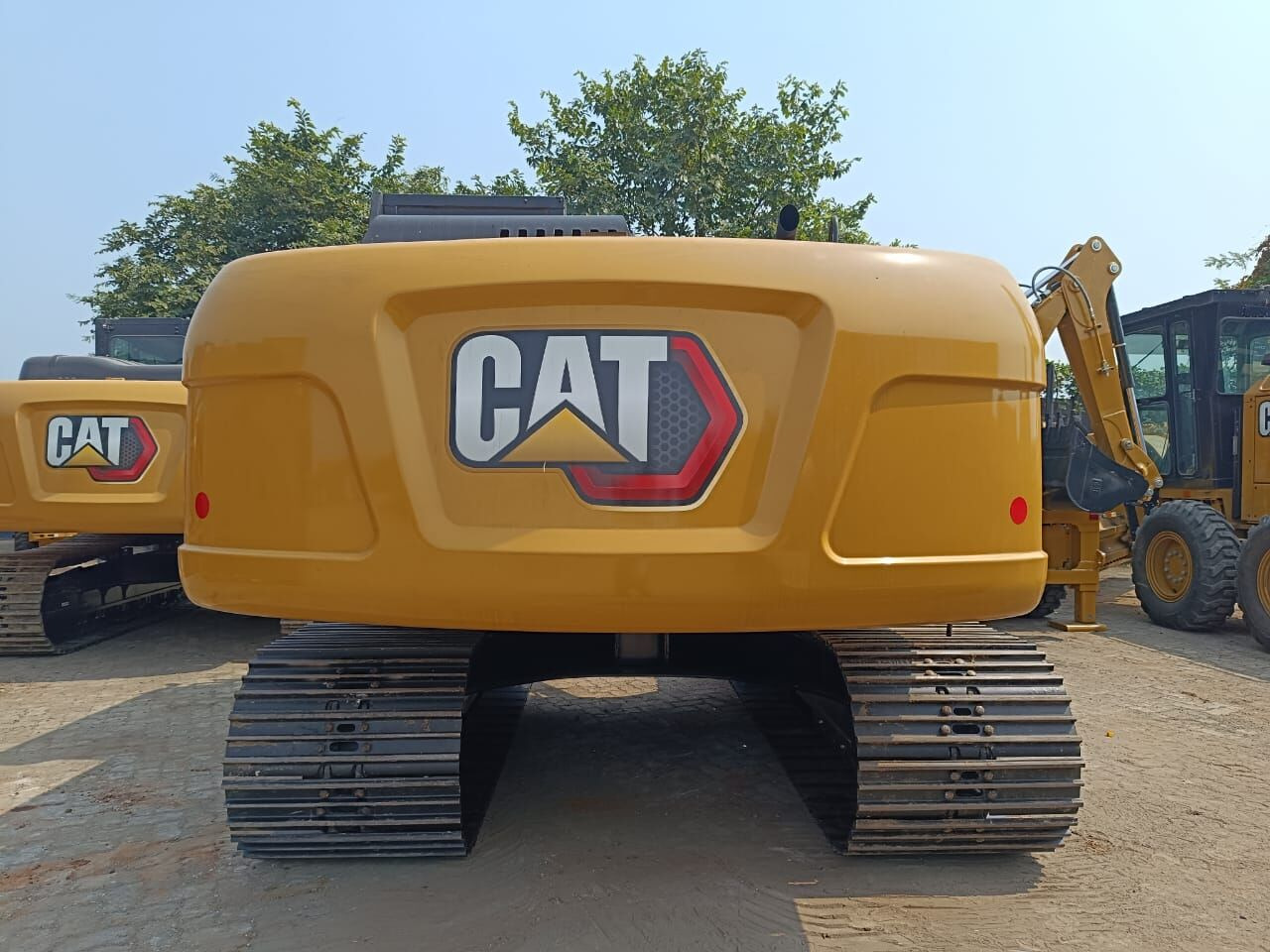 New Caterpillar 320D3GC tracked excavator - حفارات زحافة: صور 2 New Caterpillar 320D3GC tracked excavator - حفارات زحافة: صور 2