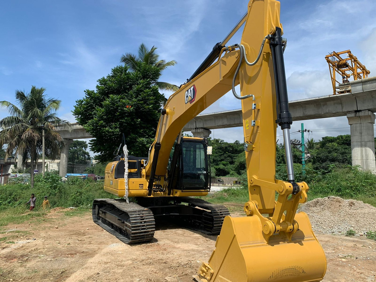 New Caterpillar 323D3 tracked excavator - حفارات زحافة: صور 5 New Caterpillar 323D3 tracked excavator - حفارات زحافة: صور 5