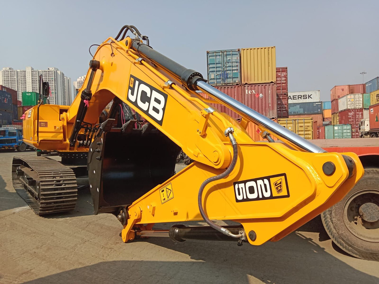 New JCB JS 200 tracked excavator - حفارات زحافة: صور 2 New JCB JS 200 tracked excavator - حفارات زحافة: صور 2