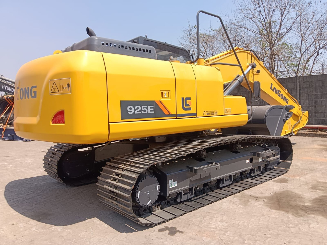 New LiuGong 925E tracked excavator - حفارات زحافة: صور 1 New LiuGong 925E tracked excavator - حفارات زحافة: صور 1