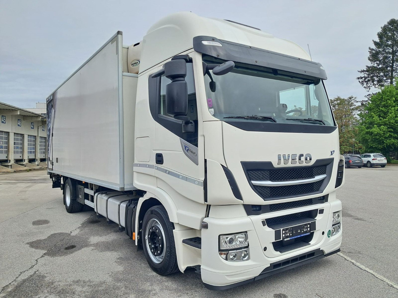 Iveco Stralis 460 Kühlkoffer | LBW | Klima | Retar - مبردة شاحنة: صور 2 Iveco Stralis 460 Kühlkoffer | LBW | Klima | Retar - مبردة شاحنة: صور 2