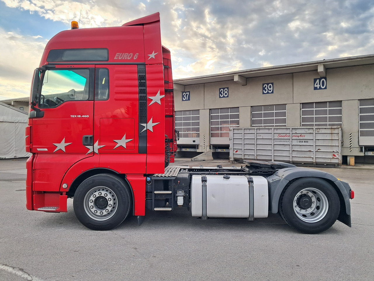 MAN TGX 18.460 XXL | Retarder | Klima | - شاحنة جرار: صور 5 MAN TGX 18.460 XXL | Retarder | Klima | - شاحنة جرار: صور 5