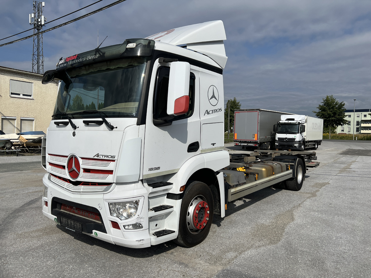 MERCEDES-BENZ ACTROS 18 36 | Klima | Kamera | Diff. | - شاحنات الحاويات/ جسم علوي قابل للتغيير شاحنة: صور 1 MERCEDES-BENZ ACTROS 18 36 | Klima | Kamera | Diff. | - شاحنات الحاويات/ جسم علوي قابل للتغيير شاحنة: صور 1