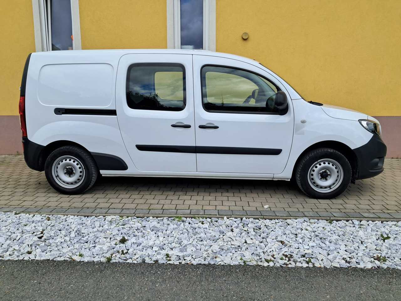 MERCEDES-BENZ Citan 109 CDI 5-Sitzer DKA | Schiebet. beids. | Klima | - الشاحنات الصغيرة, الشاحنات الصغيرة كابينة مزدوجة: صور 3 MERCEDES-BENZ Citan 109 CDI 5-Sitzer DKA | Schiebet. beids. | Klima | - الشاحنات الصغيرة, الشاحنات الصغيرة كابينة مزدوجة: صور 3