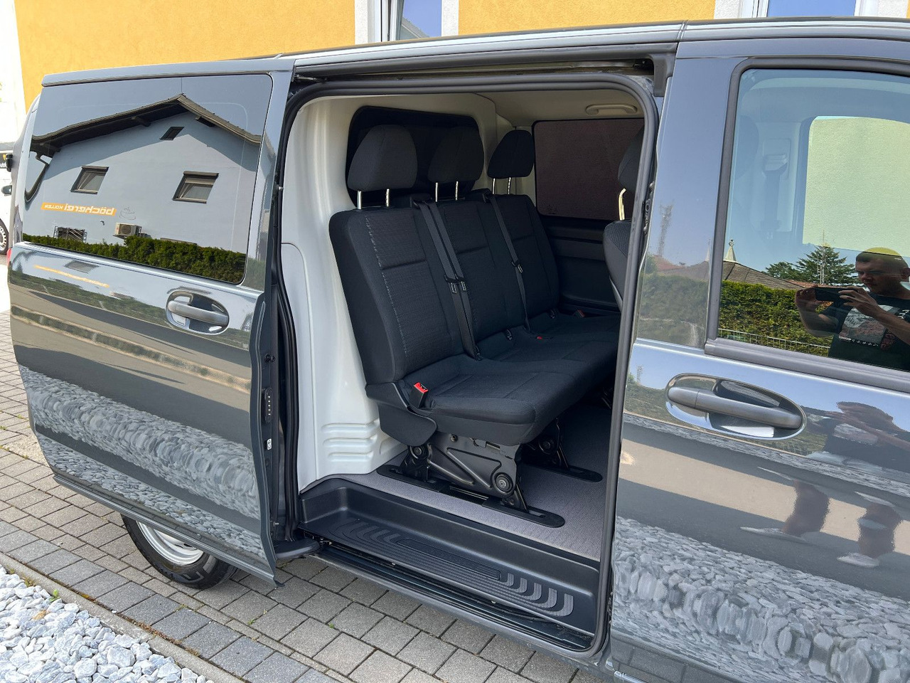 Mercedes-Benz Vito 114 lang | Klima | Schiebetür | Tempomat - الشاحنات الصغيرة كابينة مزدوجة: صور 5 Mercedes-Benz Vito 114 lang | Klima | Schiebetür | Tempomat - الشاحنات الصغيرة كابينة مزدوجة: صور 5