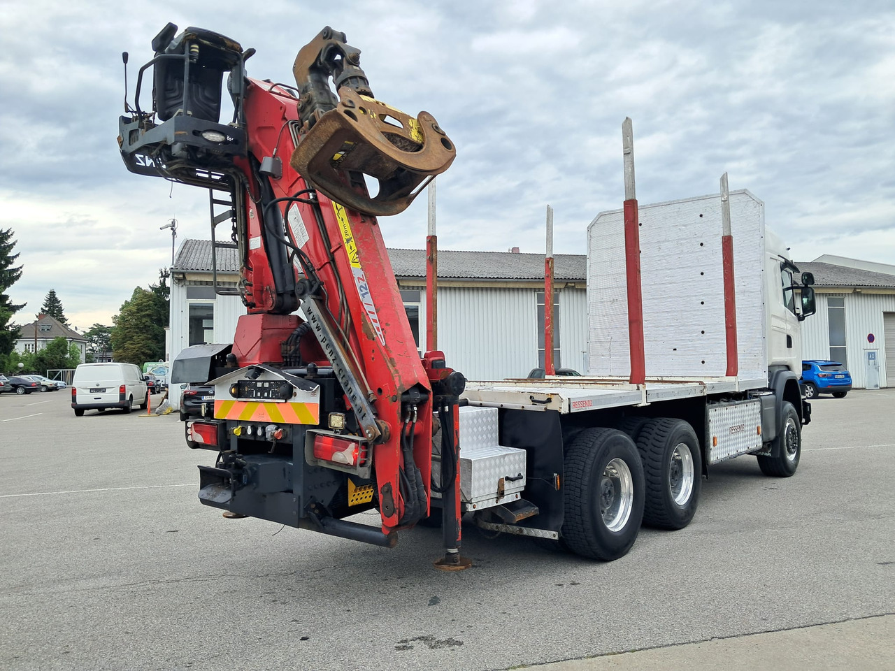 SCANIA G 490 6x6 Blatt-Blatt | Klima | Schaltgetriebe | Euro 6 | Penz-Kran 12Z | - شاحنة قطع الأشجار, شاحنة كرين: صور 5 SCANIA G 490 6x6 Blatt-Blatt | Klima | Schaltgetriebe | Euro 6 | Penz-Kran 12Z | - شاحنة قطع الأشجار, شاحنة كرين: صور 5