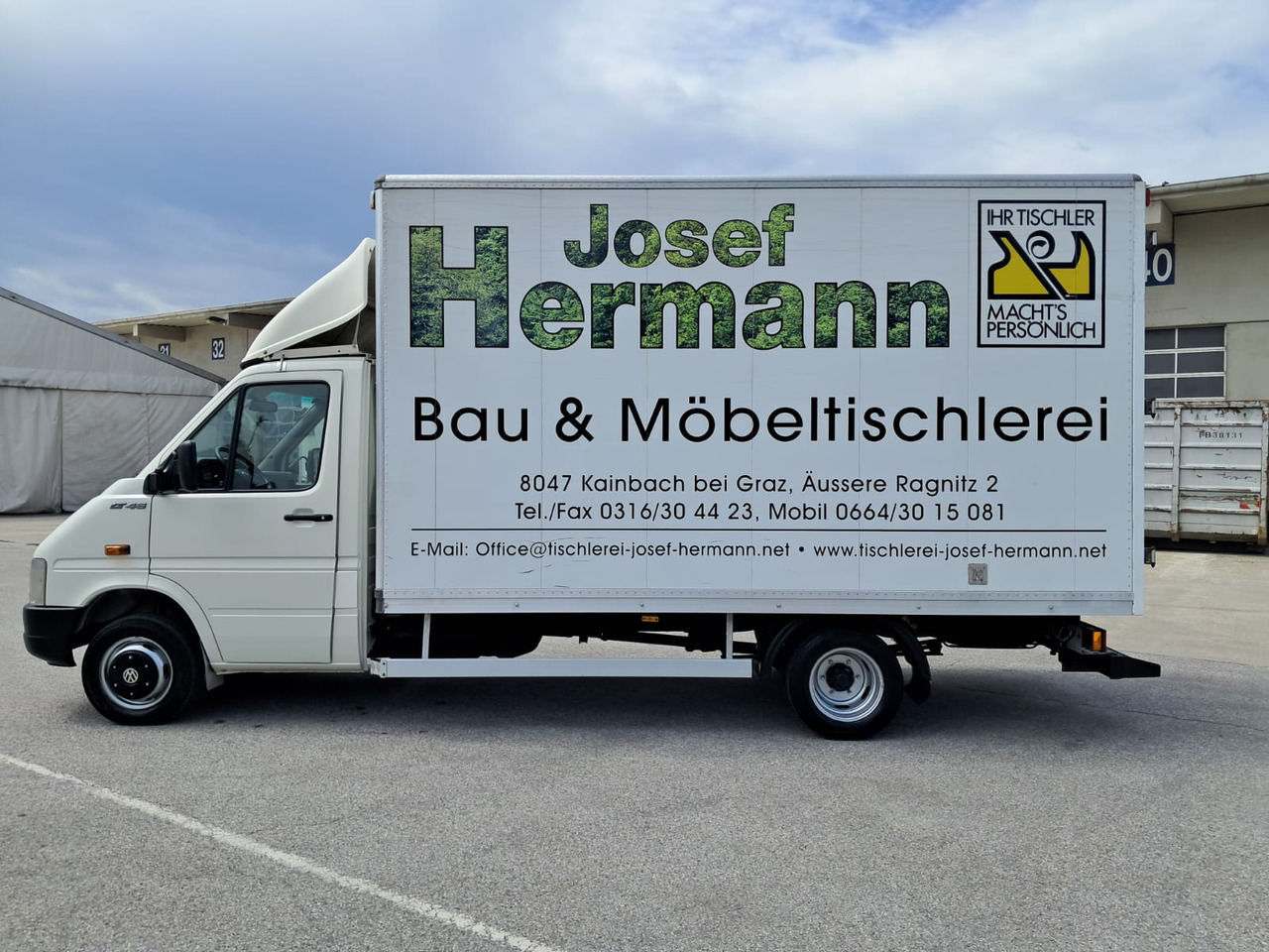 VOLKSWAGEN LT 46-35 2.5 TDI - الشاحنات الصغيرة صندوق مغلق: صور 4 VOLKSWAGEN LT 46-35 2.5 TDI - الشاحنات الصغيرة صندوق مغلق: صور 4